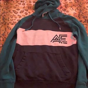 Oscar Vargas American eagle hoodie